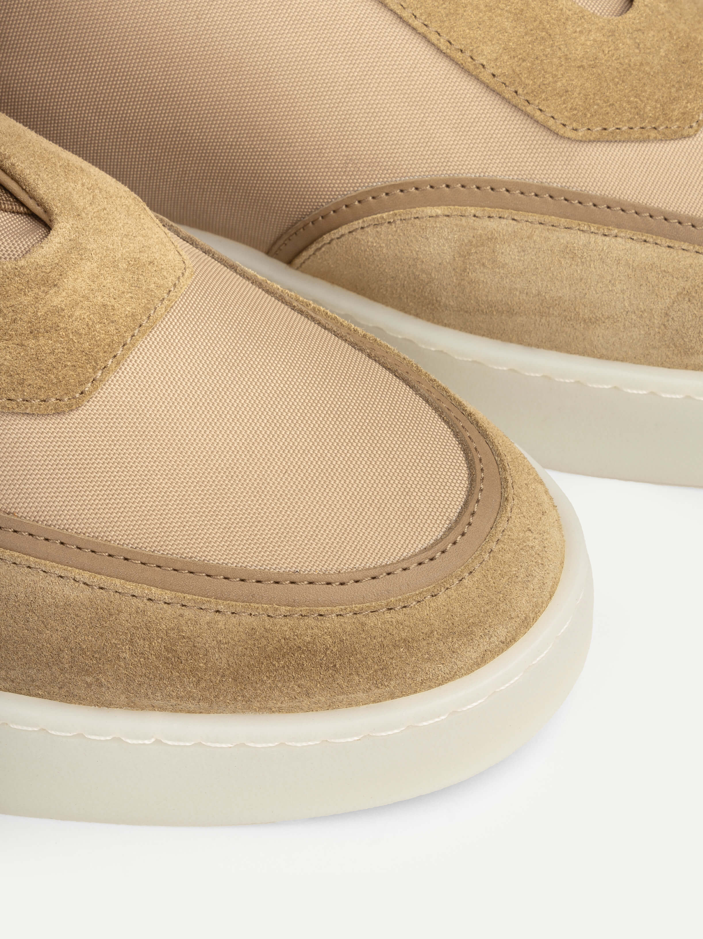 Beige Leisure Sneaker - Image 3