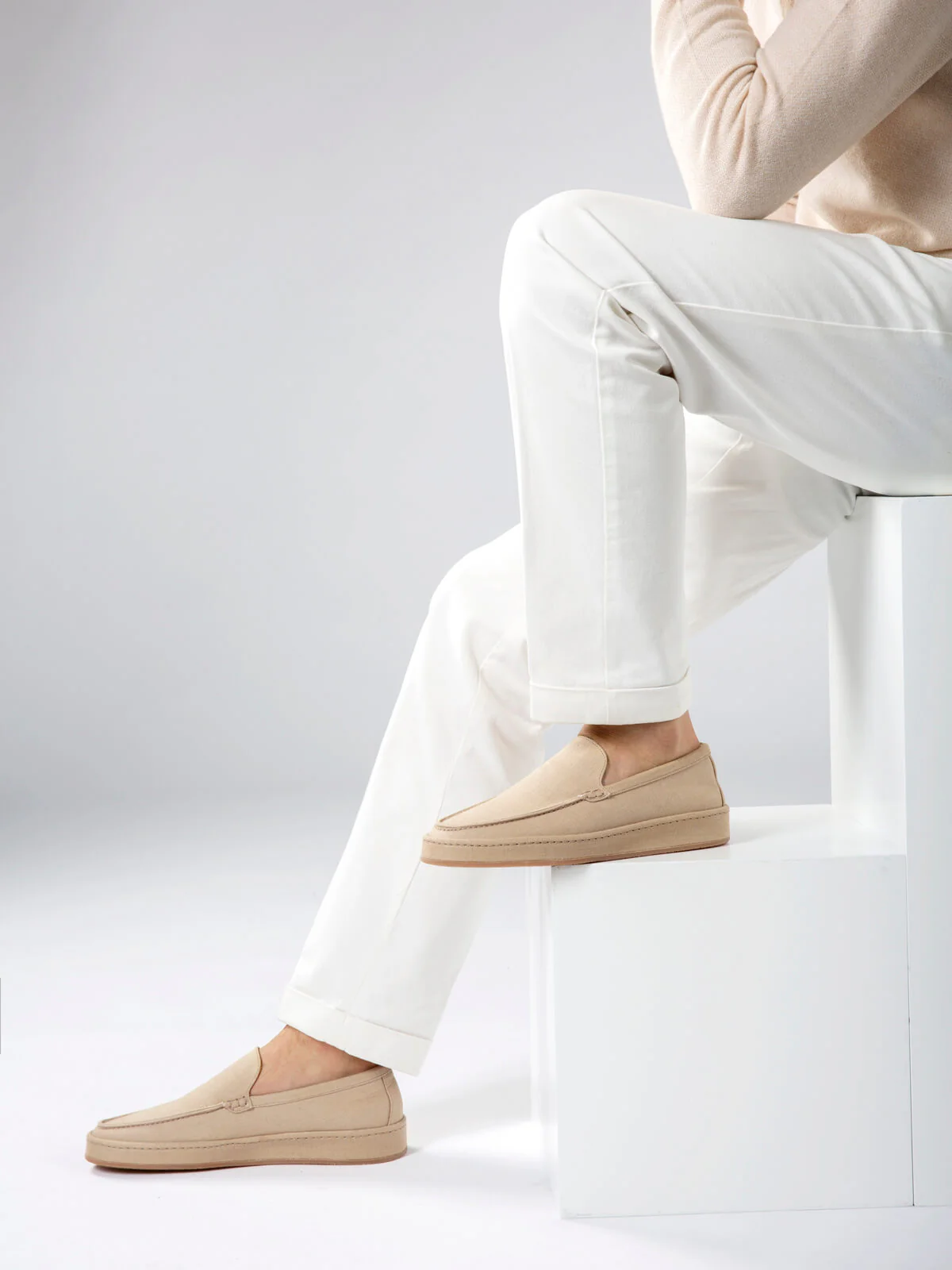 Beige Linen Voyager Loafer - Image 2