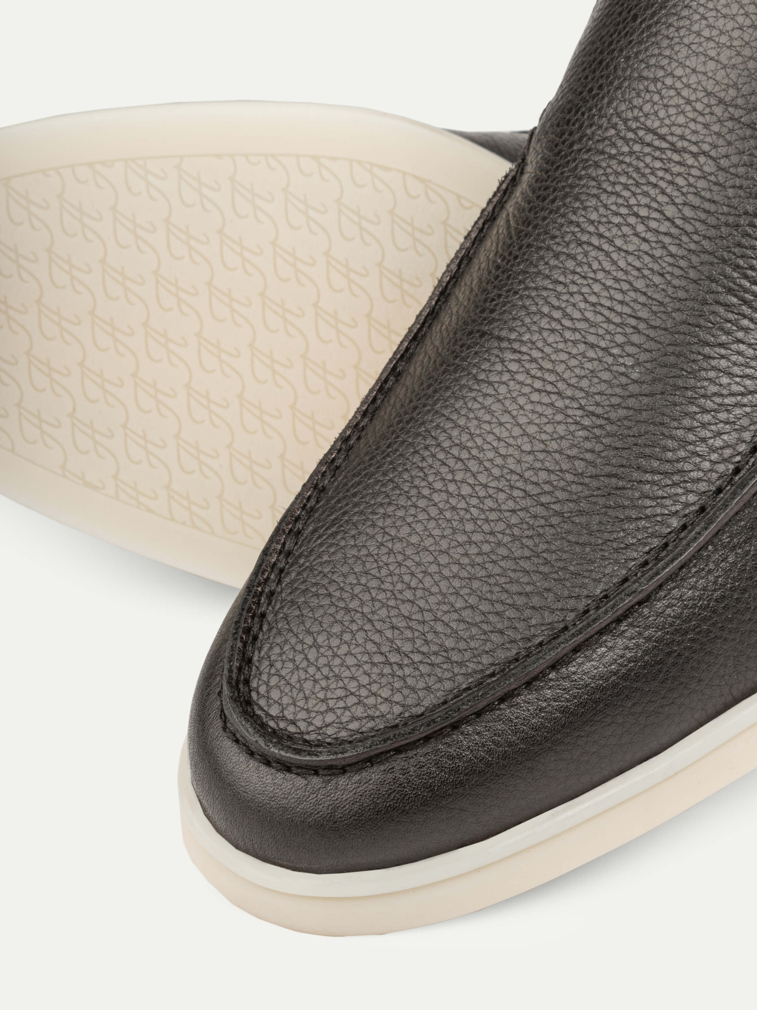Black Grain City Loafer - Image 5