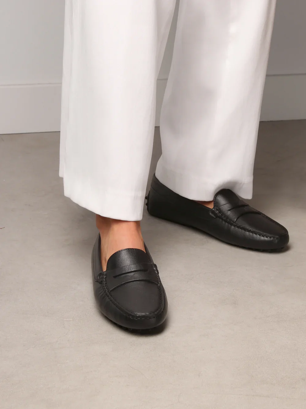 Black Leather Driving Shoes - Image 2