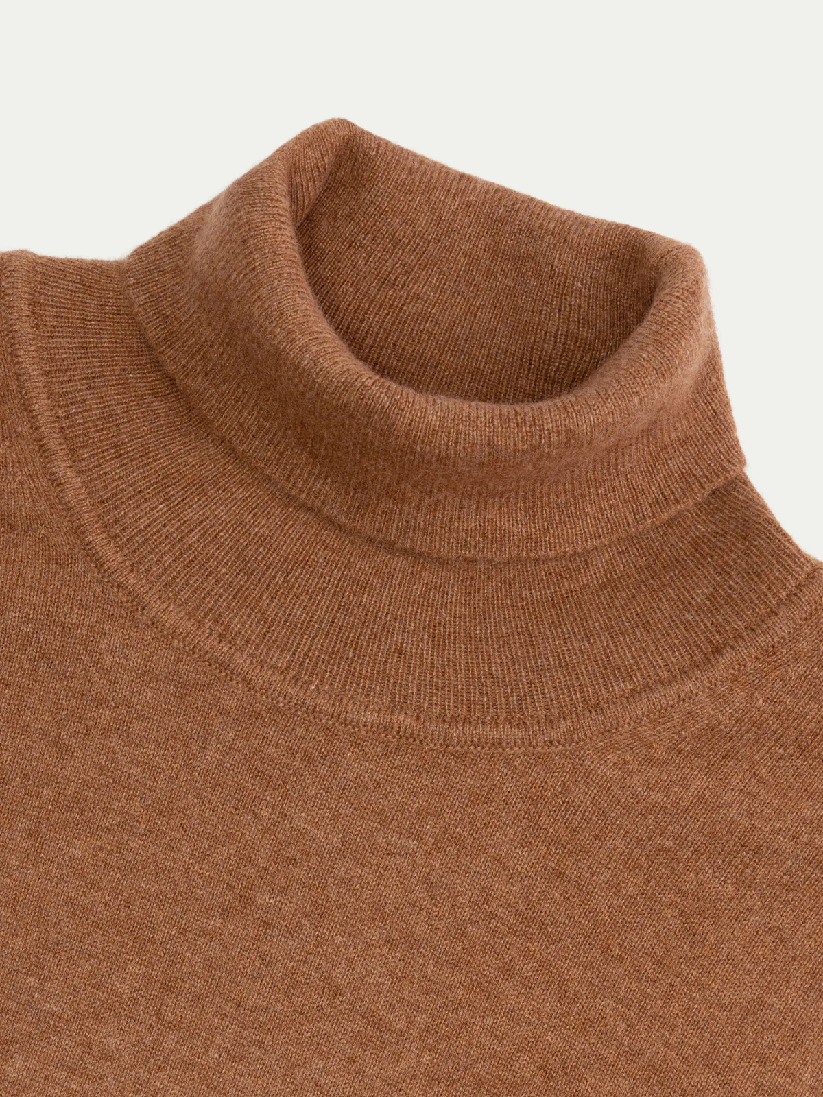 Caramel Rollneck - Image 4