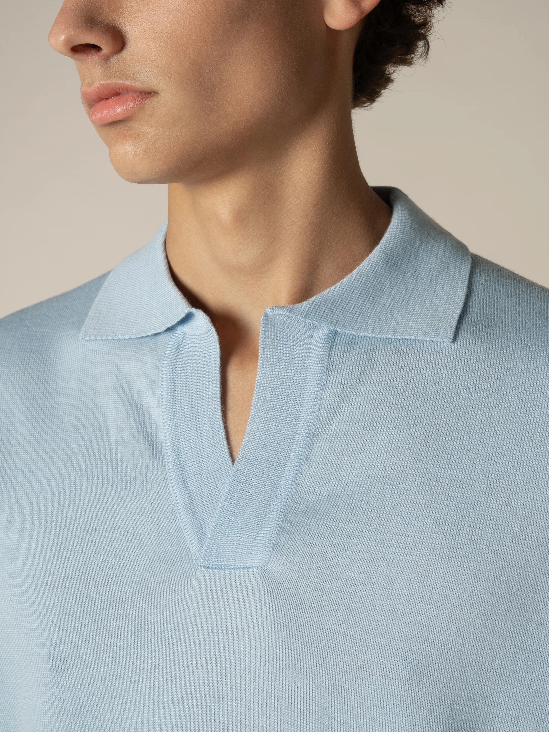 Extrafine Merino Buttonless Polo Light Blue - Image 3