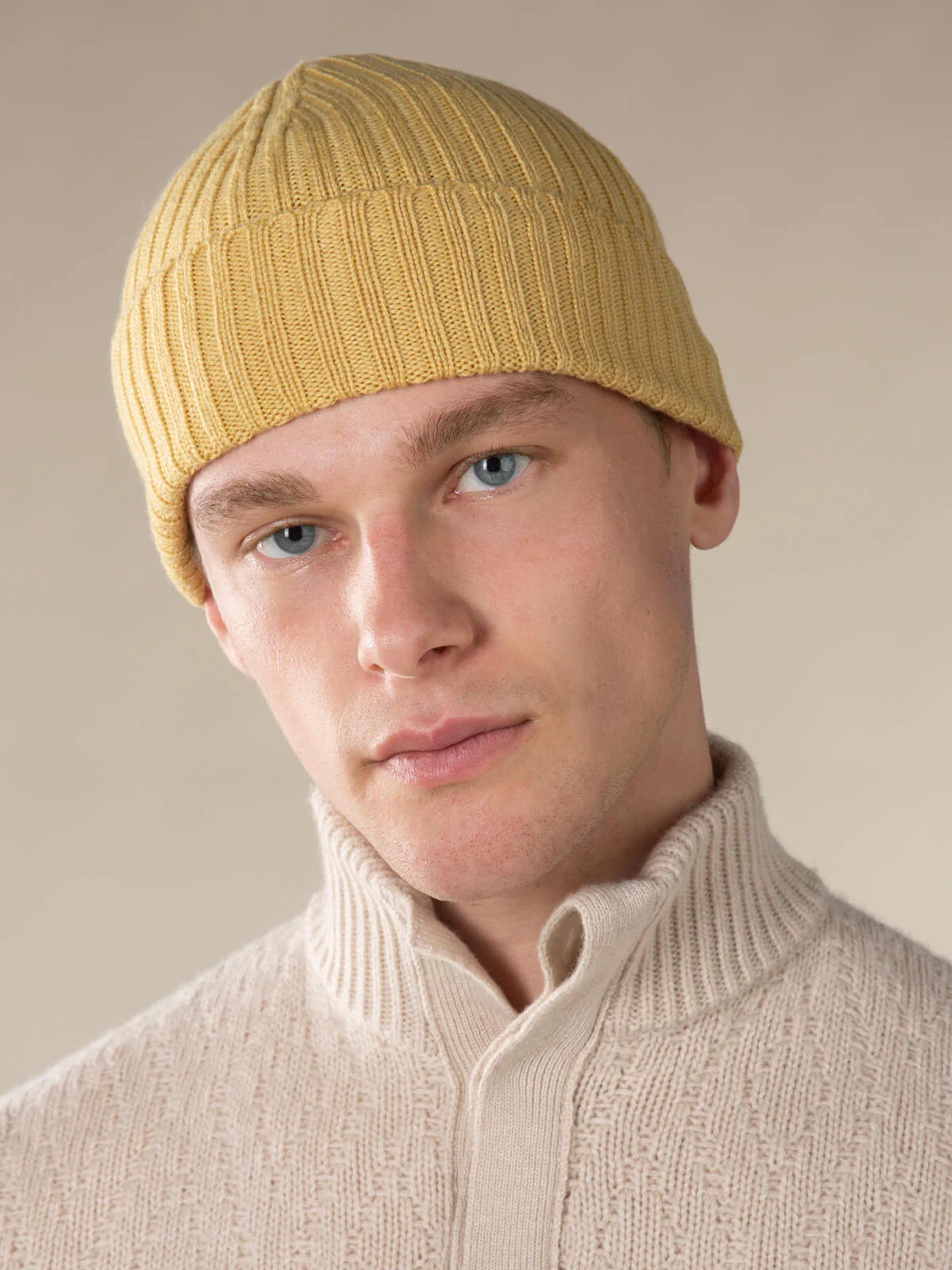 Extrafine Merino Hat Mustard - Image 2