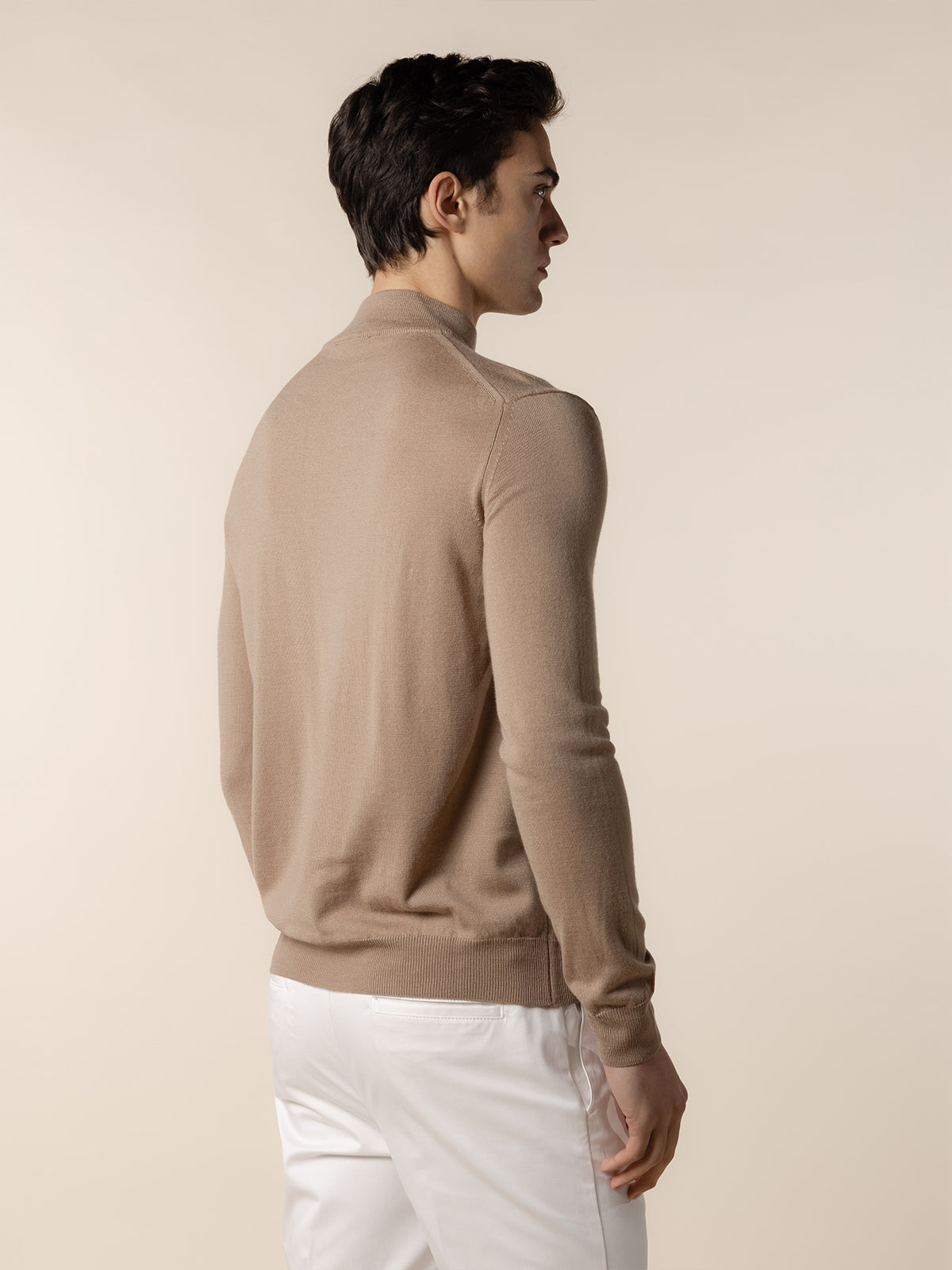 Extrafine Merino Mockneck Hazelnut - Image 5