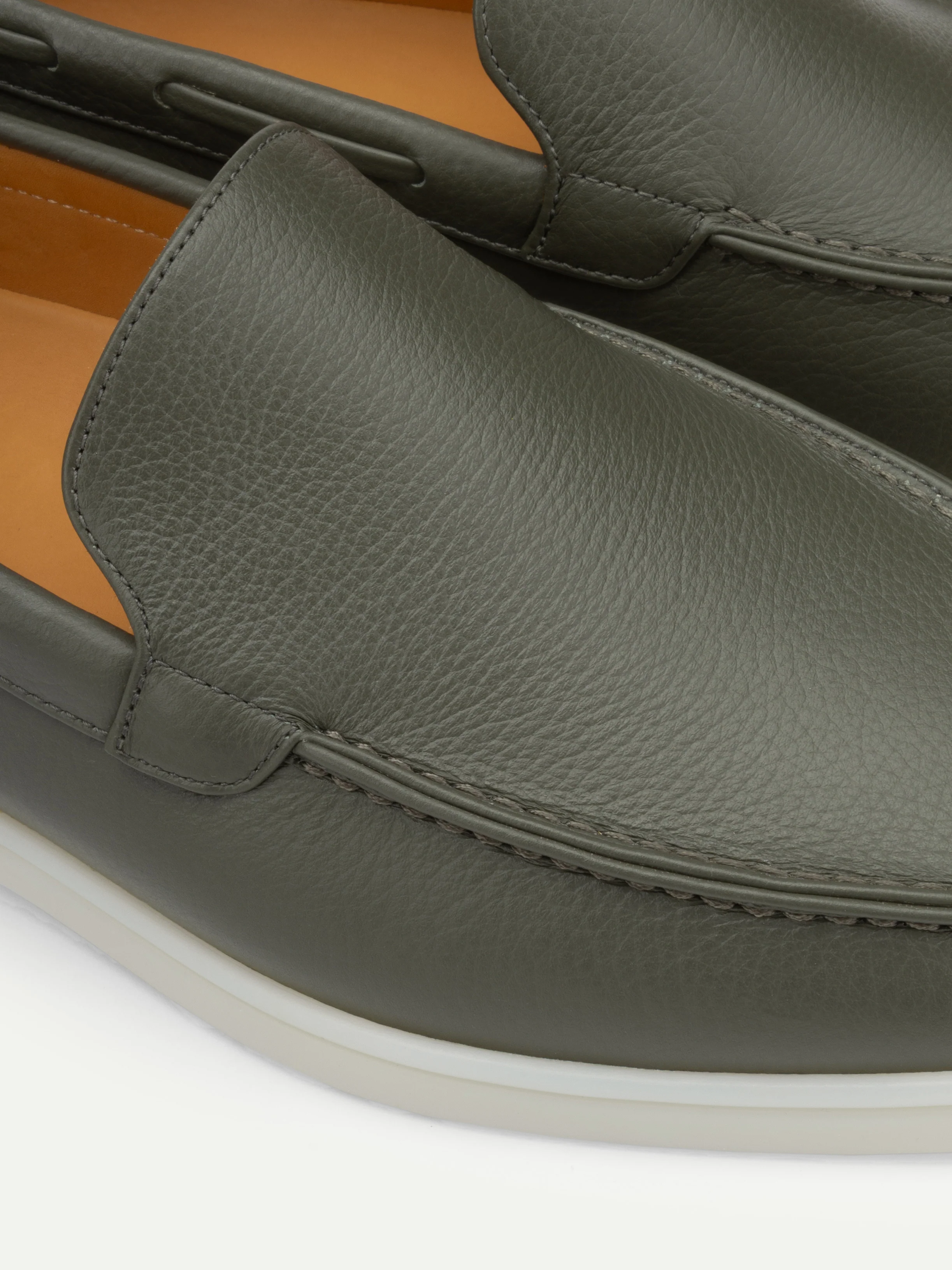 Classic Green Grain Yacht Loafers - Image 3