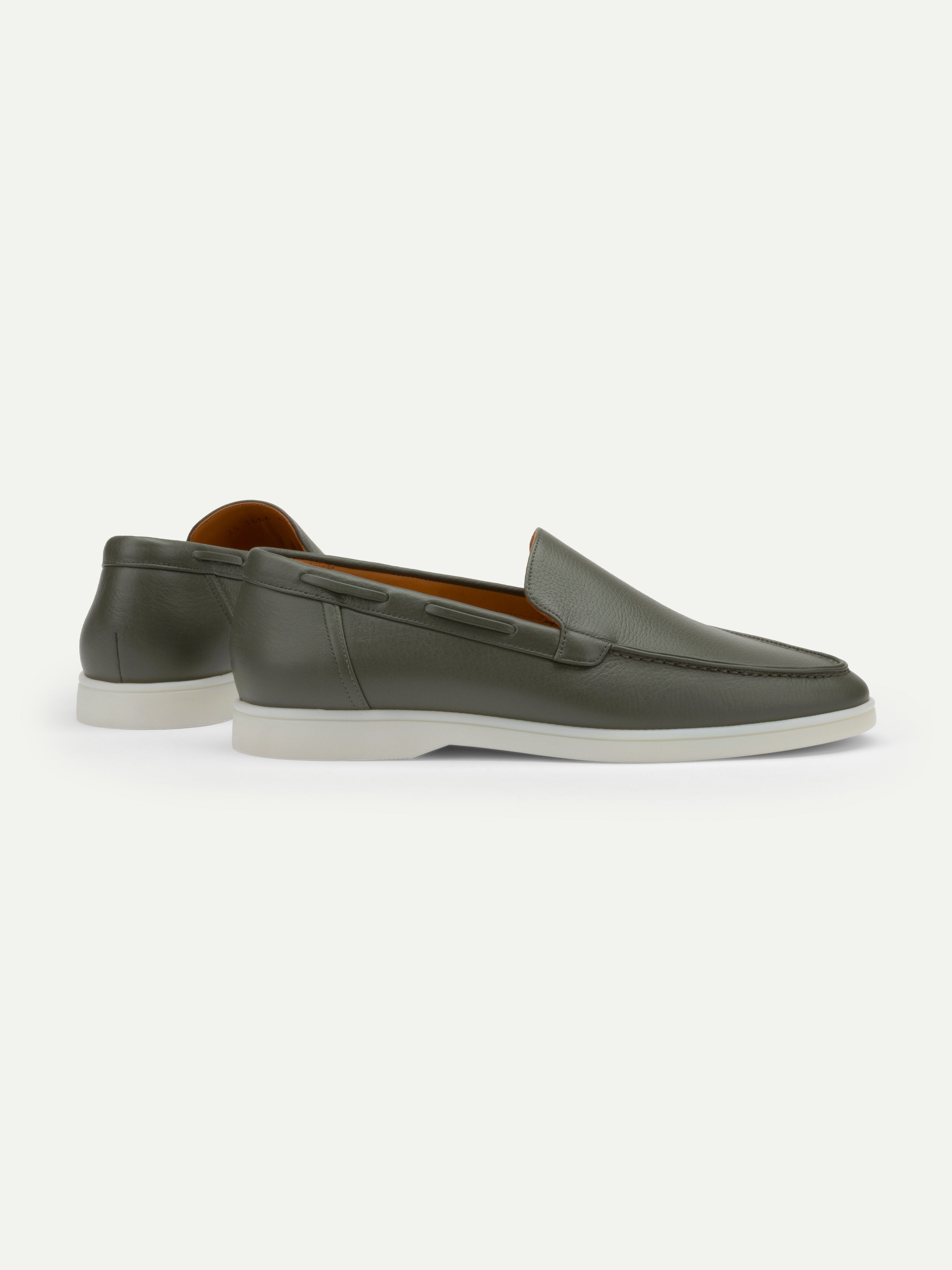 Classic Green Grain Yacht Loafers - Image 5