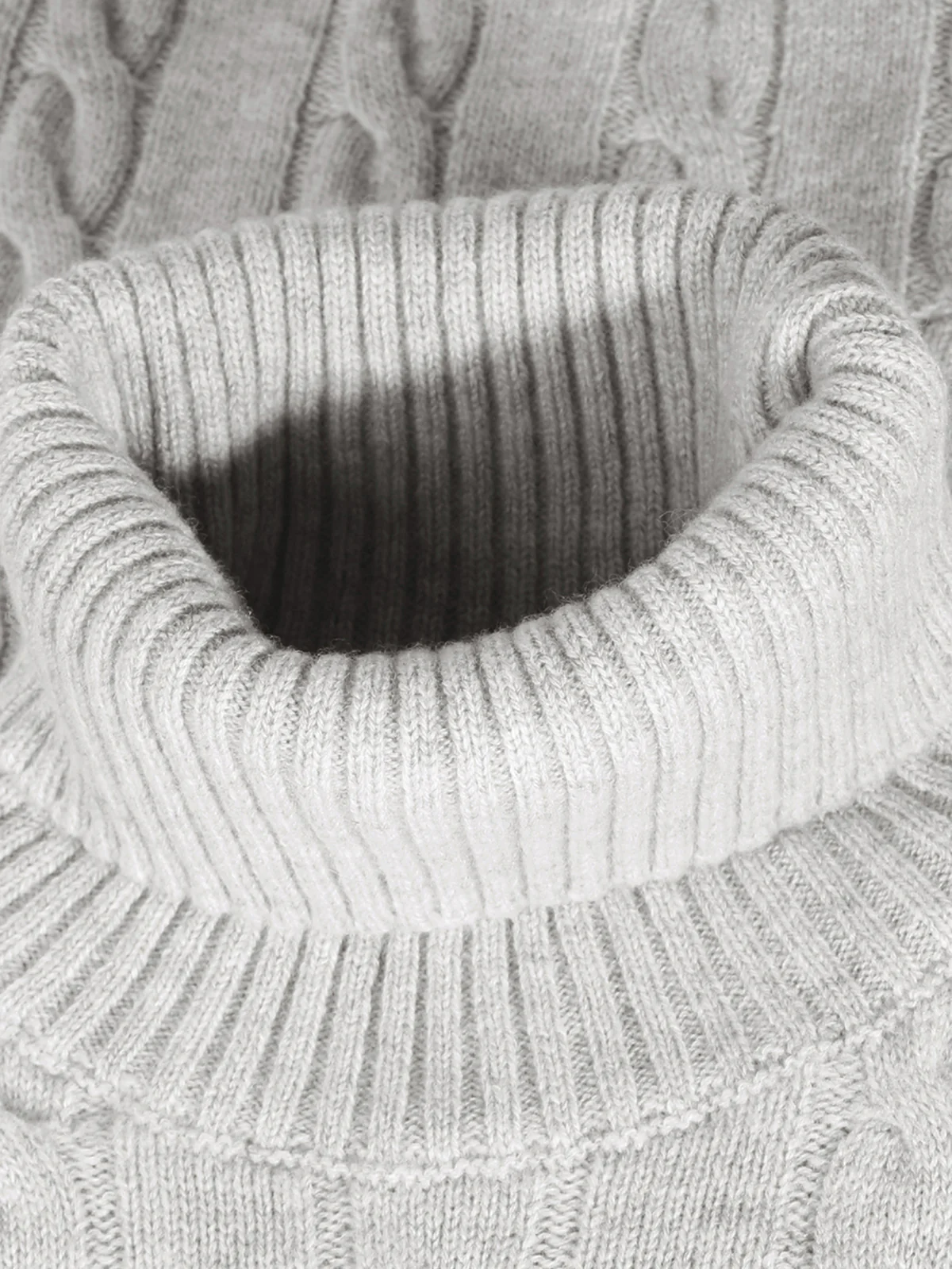 Dolcevita Cable Knit Sweater Light Grey - Image 4