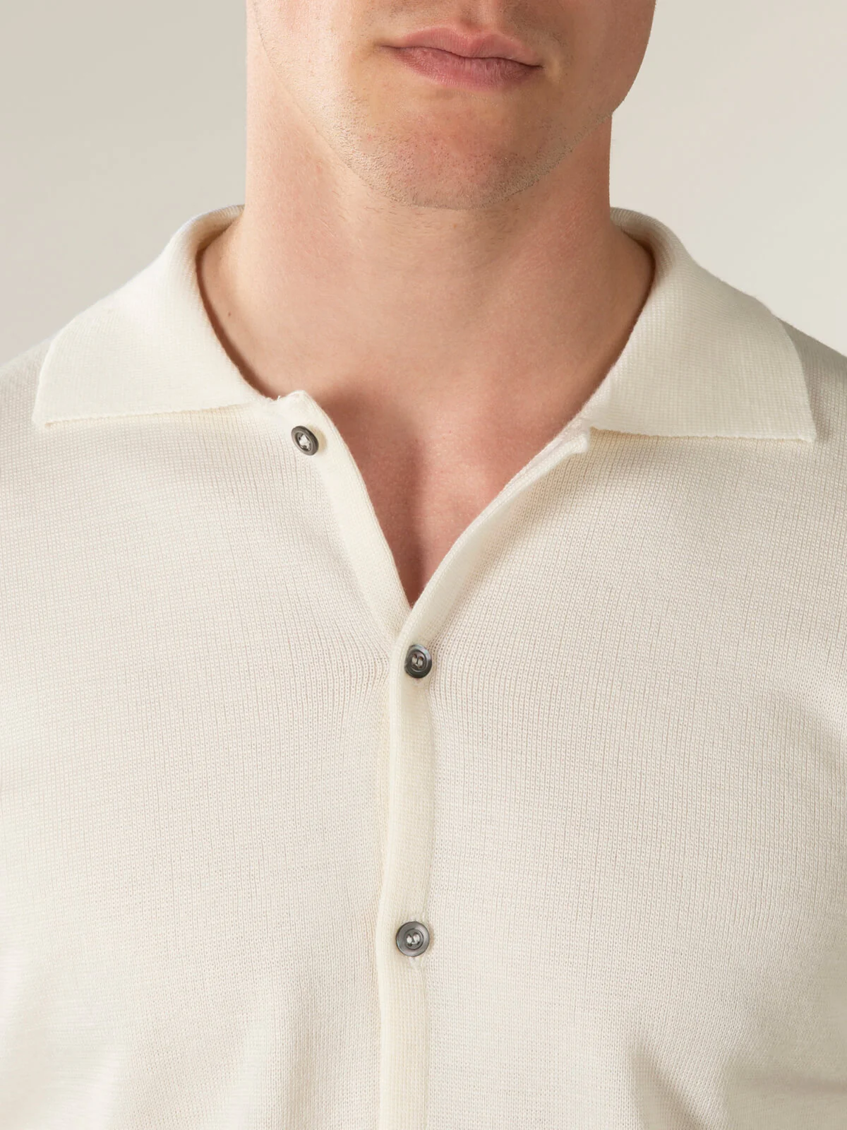 Extrafine Merino Knitted Shirt Ivory - Image 3
