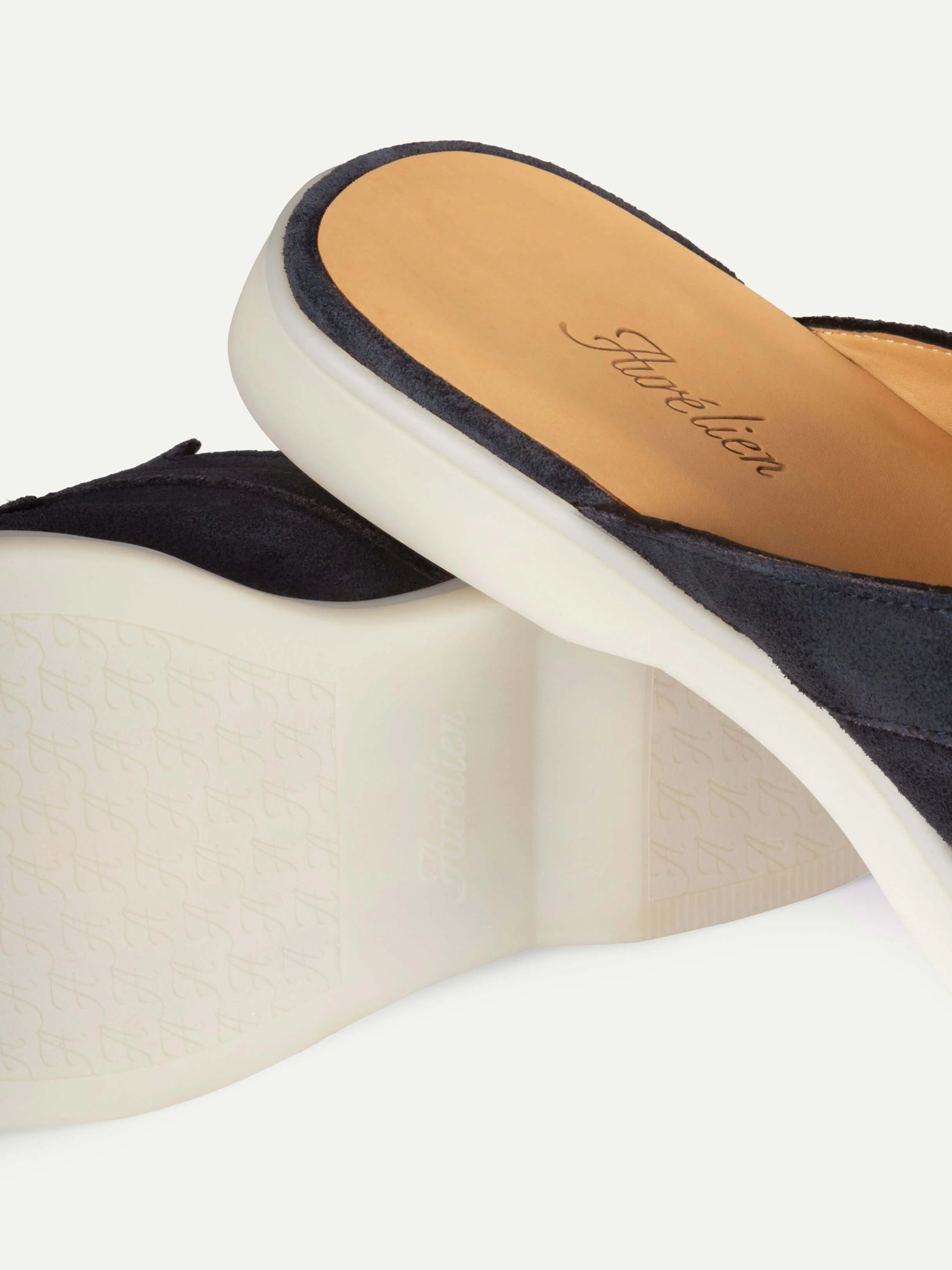 Lady Navy Yacht Slipper - Image 2
