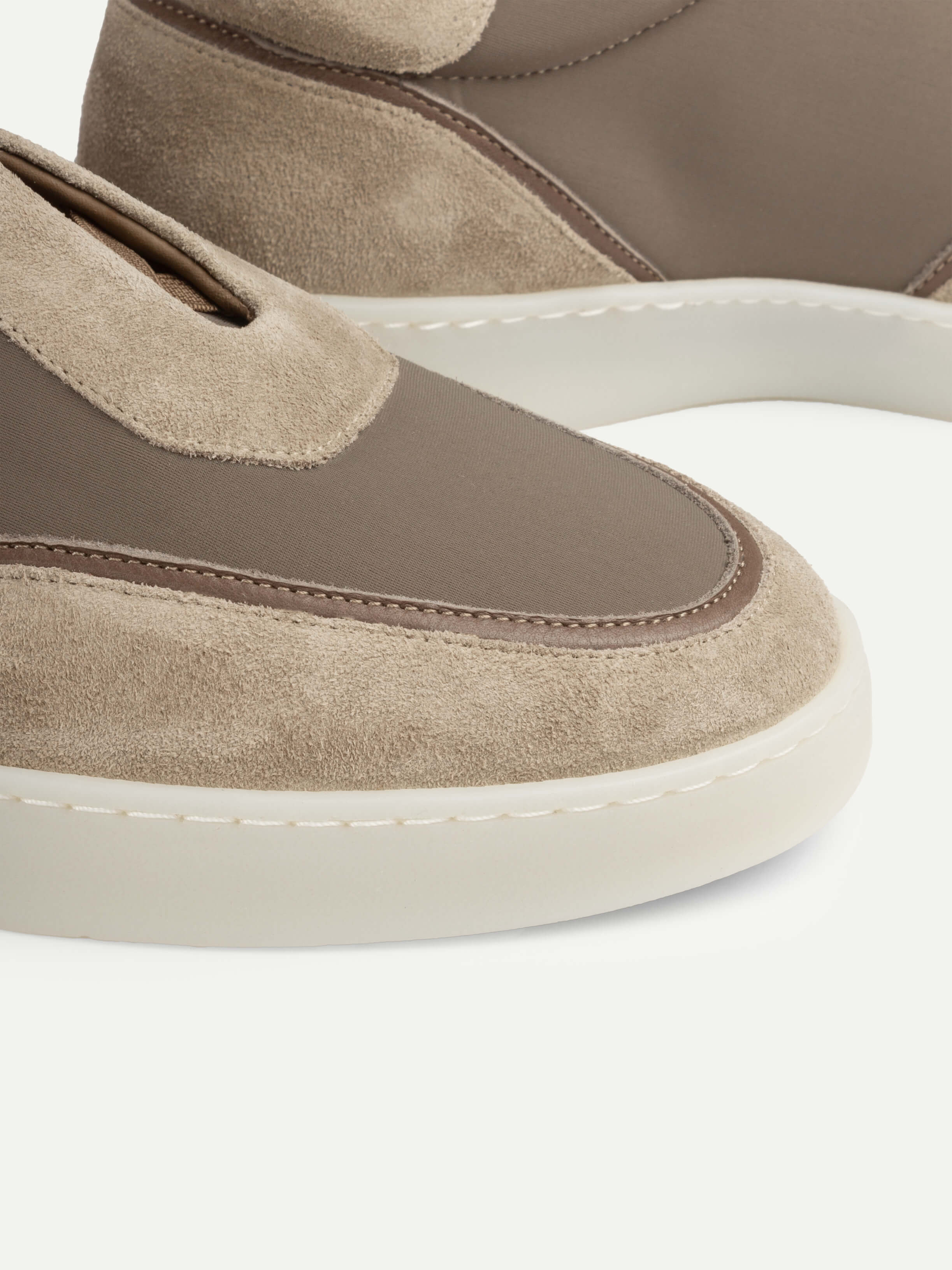 Light Grey Leisure Sneaker - Image 2