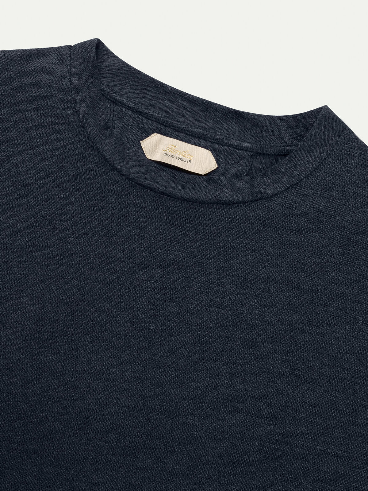 Navy Linen City T-shirt - Image 3