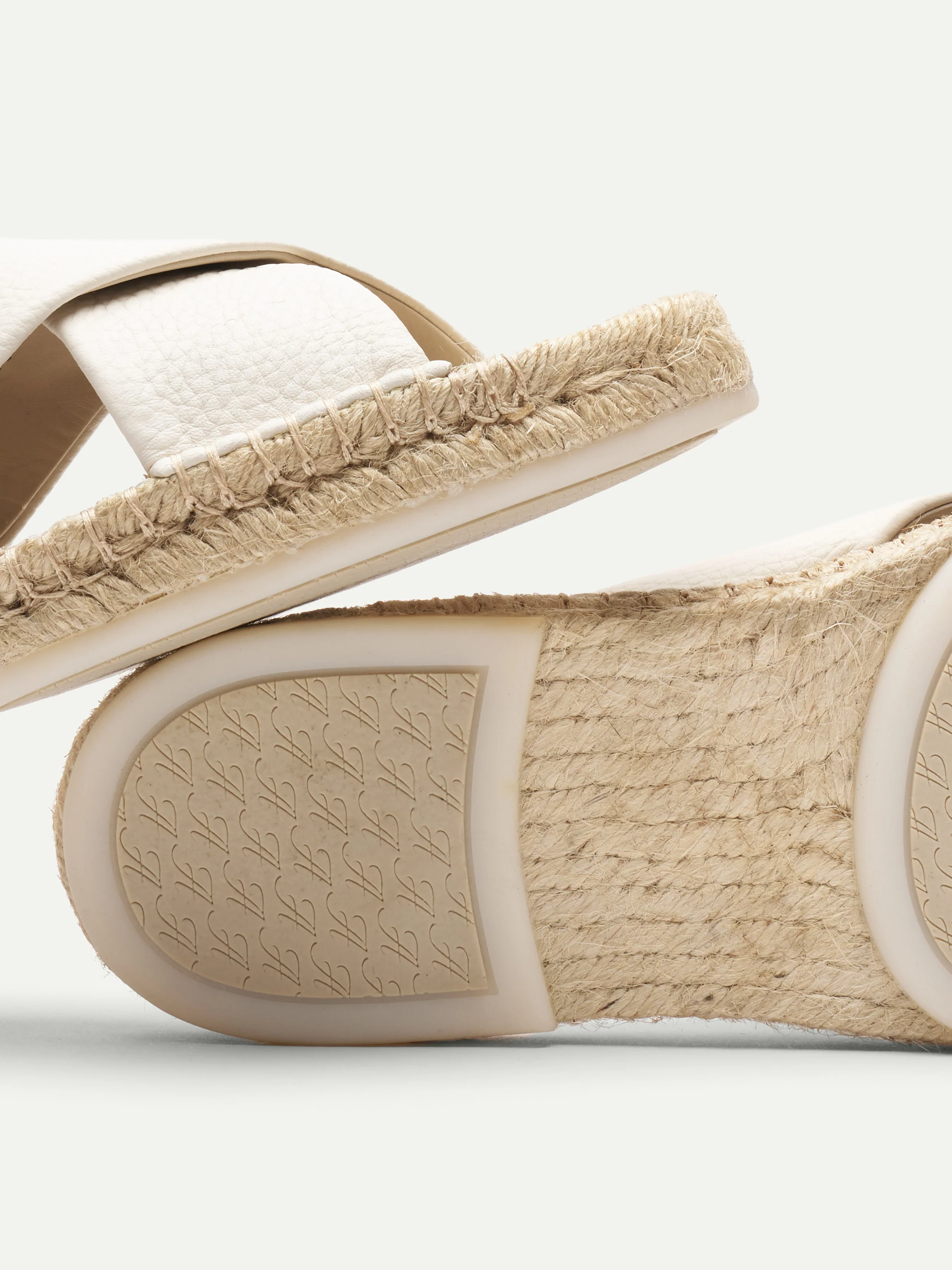 Off-White Beachside Sandal - Image 4