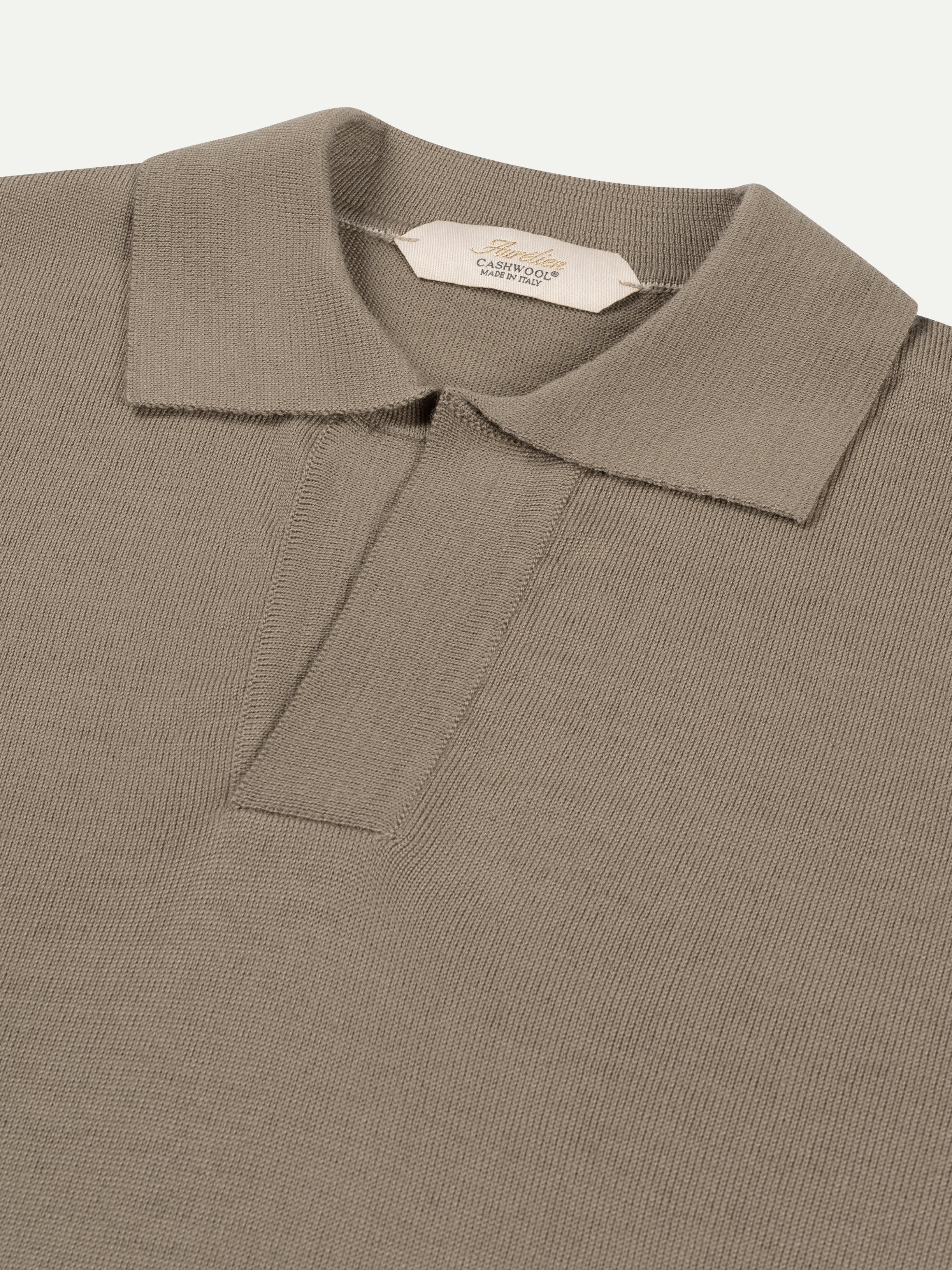 Shortsleeve Buttonless Polo Taupe - Image 2