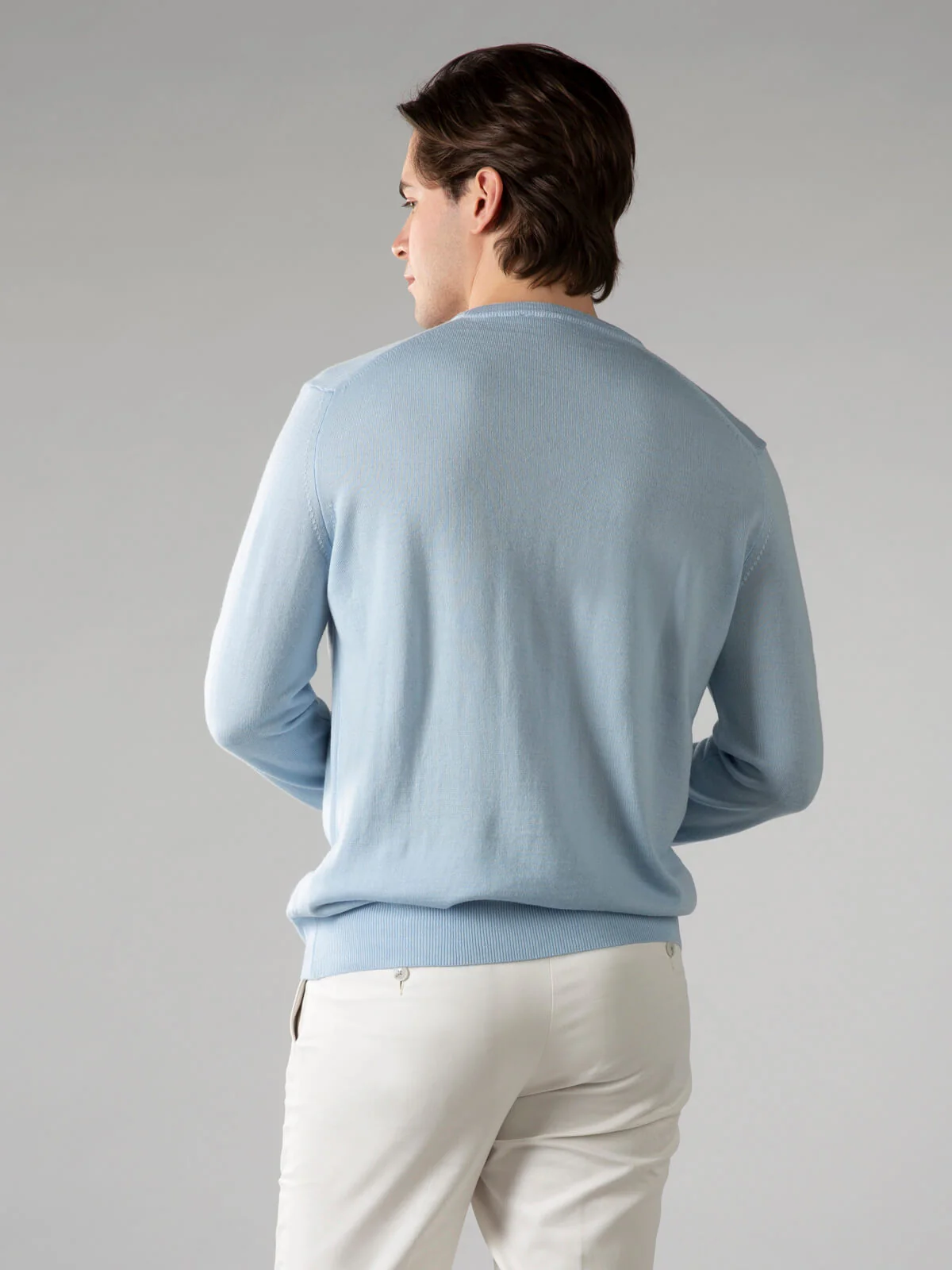 Extrafine Merino V-Neck Light Blue - Image 5