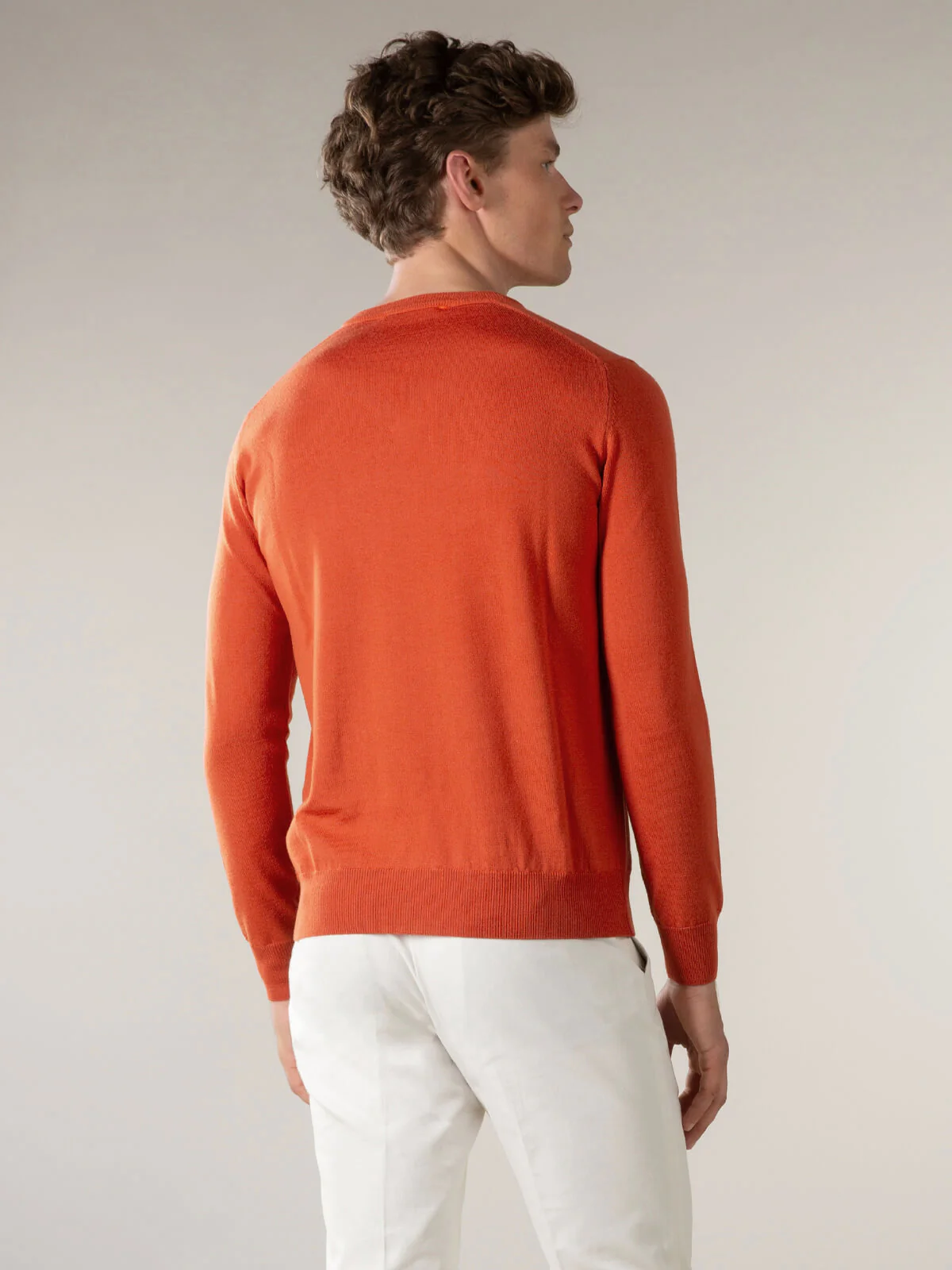 Extrafine Merino V-Neck Orange - Image 4
